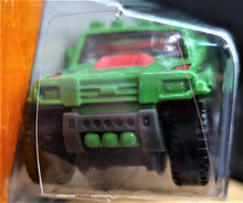 Load image into Gallery viewer, Matchbox 2017 Ridge Raider Green #103 MBX Explorers New Long Card