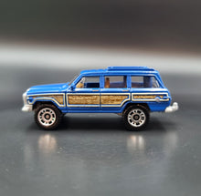 Load image into Gallery viewer, Matchbox 2020 Jeep Wagoneer Blue MBX Countryside 5 Pack Loose