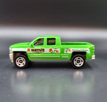 Load image into Gallery viewer, Matchbox 2020 '14 Chevy Silverado Green MBX Construction II 5 Pack Loose