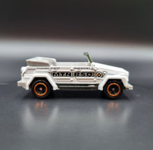Load image into Gallery viewer, Matchbox 2020 Volkswagen Type 181 White Rocky Peaks 5 Pack Loose