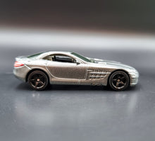 Load image into Gallery viewer, Matchbox 2019 Mercedes-Benz SLR McLaren Matte Grey Blue Highways 5 Pack Loose