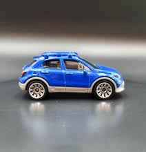 Load image into Gallery viewer, Matchbox 2020 2016 Fiat 500X Blue MBX Highway 5 Pack Loose
