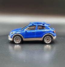Load image into Gallery viewer, Matchbox 2020 2016 Fiat 500X Blue MBX Highway 5 Pack Loose
