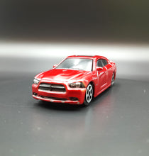 Load image into Gallery viewer, Maisto 2011 Dodge Charger RT Red Fresh Metal 1:64
