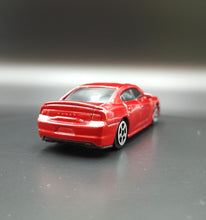 Load image into Gallery viewer, Maisto 2011 Dodge Charger RT Red Fresh Metal 1:64