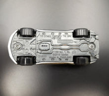 Load image into Gallery viewer, Matchbox 2020 '16 Chevy Camaro Convertible Silver MBX Highway 5 Pack Loose