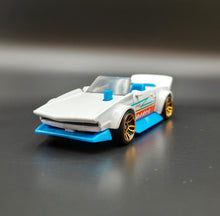Load image into Gallery viewer, Hot Wheels 2020 Track Manga White Nightburnerz 5 Pack Loose