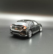 Load image into Gallery viewer, Matchbox 2020 2017 Honda Civic Hatchback Black City Adventure II 5 Pack Loose