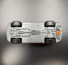 Load image into Gallery viewer, Matchbox 2020 '15 Mercedes Benz GLE Coupe Orange City Adventure II 5 Pack Loose