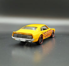 Load image into Gallery viewer, Hot Wheels 2020 '71 Maverick Grabber Yellow HW Flames 5 Pack Loose
