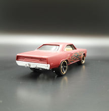 Load image into Gallery viewer, Hot Wheels 2020 '70 Plymouth Roadrunner Matte Red HW Flames 5 Pack Loose