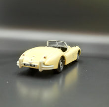 Load image into Gallery viewer, Matchbox 2020 1956 Jaguar XK140 Roadster Cream Highway Speeders 5 Pack Loose