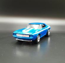 Load image into Gallery viewer, Hot Wheels 2020 '69 Camaro Blue Fast & Furious 5 Pack Loose
