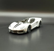 Load image into Gallery viewer, Hot Wheels 2020 Lamborghini Aventador J White Lamborghini 5 Pack Loose