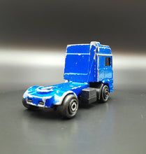 Load image into Gallery viewer, Majorette 1998 Volvo F16 Truck Blue Serie 300 1:100
