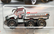 Load image into Gallery viewer, Matchbox 2018 Trail Tracker Silver #80 MBX Service 17/20 New Long Card