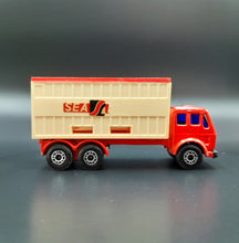 Load image into Gallery viewer, Matchbox 1978 Mercedes Container Truck Red Superfast 1-75