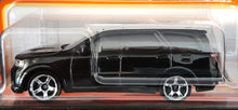 Load image into Gallery viewer, Matchbox 2022 2018 Dodge Durango Black #5 MBX Metro New Long Card