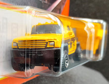 Load image into Gallery viewer, Matchbox 2022 MBX Garbage Scout Yellow MBX Metro #24/100 New Sealed Long Card