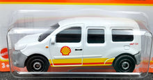 Load image into Gallery viewer, Matchbox 2022 Renault Kangoo Express White MBX Metro #30/100 New Long Card