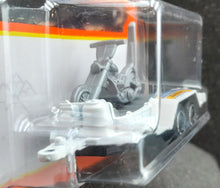 Load image into Gallery viewer, Matchbox 2022 MBX Cycle Trailer White #98 MBX Off-Road New Long Card