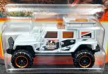 Load image into Gallery viewer, Matchbox 2022 Jeep Wrangler Superlift White #99 MBX Off-Road New Long Card