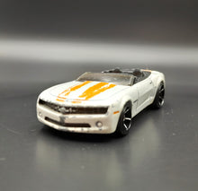 Load image into Gallery viewer, Hot Wheels 2008 Camaro Convertible Concept White #37 2008 New Models