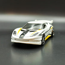 Load image into Gallery viewer, Hot Wheels 2014 Lotus Evora GT4 White #193 HW Showroom: HW All Stars