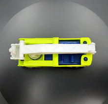 Load image into Gallery viewer, Matchbox 2002 Snorkel Fire Truck Neon Yellow #14 Emergency 2/4