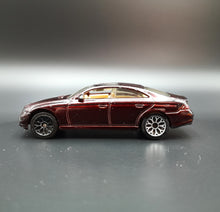 Load image into Gallery viewer, Matchbox 2006 Mercedes-Benz CLS500 Maroon #2 MBX Metal