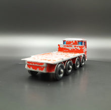 Load image into Gallery viewer, Matchbox Lesney 1966 Leyland Pipe Truck Red #10 Matchbox 1-75