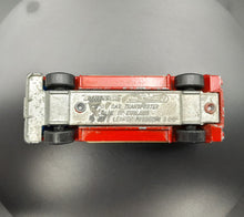 Load image into Gallery viewer, Matchbox 1980 Bedford Car Transporter Red #11 Superfast