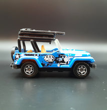 Load image into Gallery viewer, Matchbox 2013 Jeep Wrangler 1998 Light Blue Matchbox Battle 5 Pack Loose