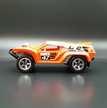 Load image into Gallery viewer, Hot Wheels 2014 Land Crusher Orange #115 HW Off Road 5/5