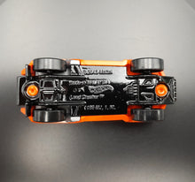 Load image into Gallery viewer, Hot Wheels 2014 Land Crusher Orange #115 HW Off Road 5/5
