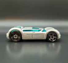 Load image into Gallery viewer, Hot Wheels 2005 Dodge Super 8 Hemi Silver #30 First Editions Drop Tops 10/10