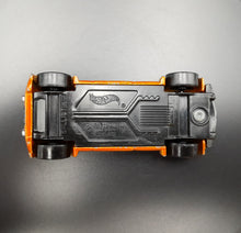 Load image into Gallery viewer, Hot Wheels 2008 Ballistik Orange Beast Bash Pack Loose