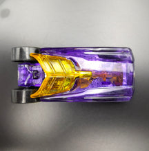 Load image into Gallery viewer, Hot Wheels 2011 Pharodox Translucent Purple Wall Tracks