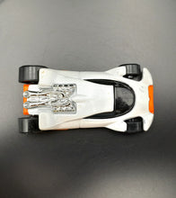 Load image into Gallery viewer, Hot Wheels 2009 Vulture #1 Pearl White McDonald's