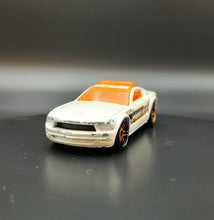 Load image into Gallery viewer, Hot Wheels 2010 Ford Mustang GT Concept White Police Pursuit Loose