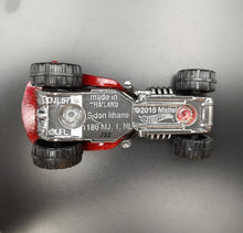 Load image into Gallery viewer, Hot Wheels 2016 Sidon Ithano Red #31 Star Wars Character Car
