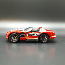 Load image into Gallery viewer, Hot Wheels 2004 Dodge Viper RT/10 Red Loose B-Day Gift Pack - Rare Find