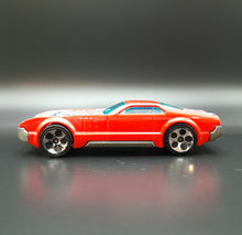 Load image into Gallery viewer, Hot Wheels 2008 CCM Country Club Muscle Red #6 Track Stars