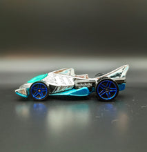 Load image into Gallery viewer, Hot Wheels 2011 Hammer Down Chrome Creature Cars Pack Loose