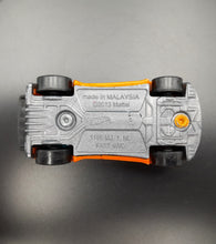 Load image into Gallery viewer, Hot Wheels 2014 Fast 4WD Orange #110 HW Off-Road - Road Rally 5/5