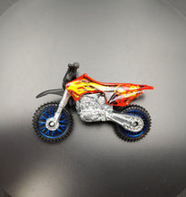 Load image into Gallery viewer, Hot Wheels 2012 HW450F Red Team Hot Wheels 5-Pack Loose