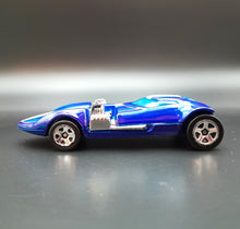 Load image into Gallery viewer, Hot Wheels 2018 Twin Mill Blue #194 HW Exotics 3/10