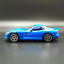 Load image into Gallery viewer, Majorette 2018 Dodge SRT Viper Light Blue ##238B Premium Cars