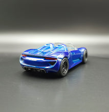 Load image into Gallery viewer, Majorette 2019 Porsche 918 Spyder Blue #209F Street Cars