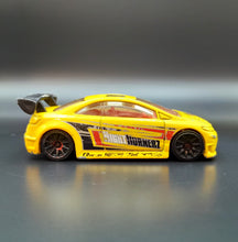 Load image into Gallery viewer, Hot Wheels 2011 Honda Civic SI Yellow #117 Nightburnerz